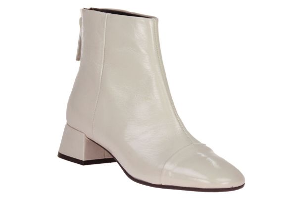Carmens Offwhite Korte Laars  (A54308 CRUDO) - MerkenOutlet