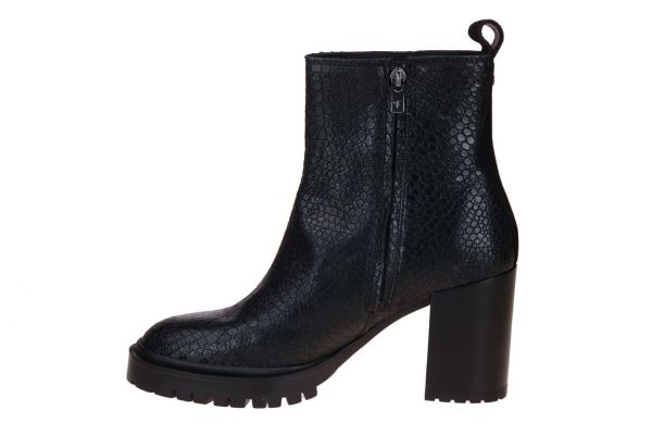 Floris van Bommel Naomi 03.03 Zwarte Korte Laars  (50085-10-02) - MerkenOutlet