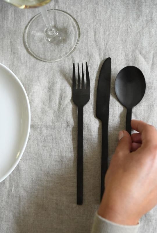 Leeff Charlot Bestek Set Van 16 Zwart  (18470) - MerkenOutlet