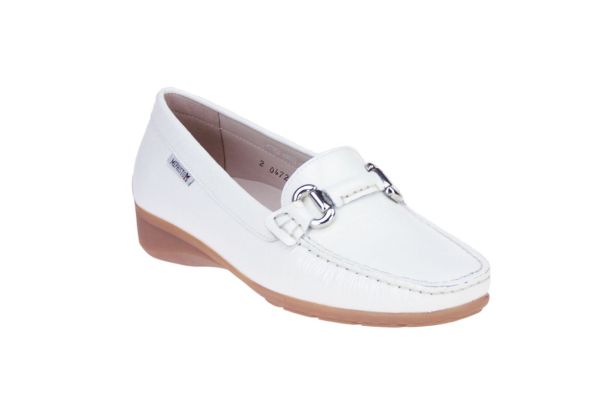 Mephisto Natala Witte Moccasin Lak  (NATALA-1030) - MerkenOutlet