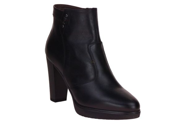 Nero Giardini Korte Laars Zwart  (I513810D-100) - MerkenOutlet