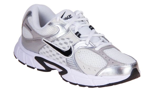 Nike V5 RNR Sneaker White  (HQ6411-100) - MerkenOutlet