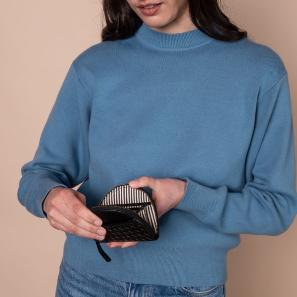 O My Bag Laura Coin Purse Black Woven Leather  (OMB-E147CVW) - MerkenOutlet