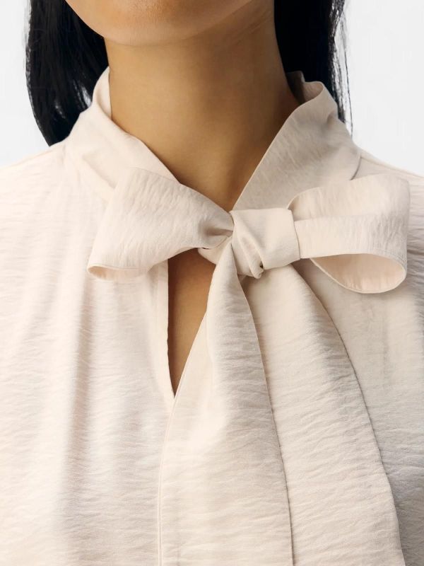 Object Jacira L/S RE Bow Shirt White Sand  (23048076 WHITE SANDE) - MerkenOutlet