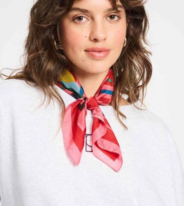 POM Amsterdam Shawl Menu Small Red  (SP9396-400 RED) - MerkenOutlet