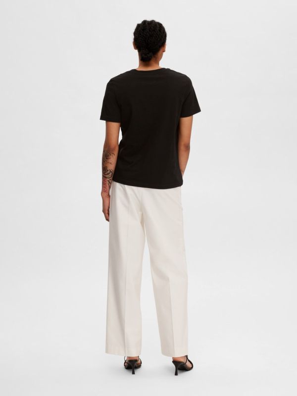 Selected Femme Essential SS V-Neck Tee Black  (16087922-BLACK) - MerkenOutlet