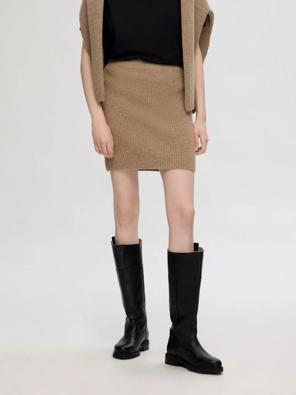 Selected Femme Mary Short Knit Skirt Irish Cream  (16095429 irish cream) - MerkenOutlet