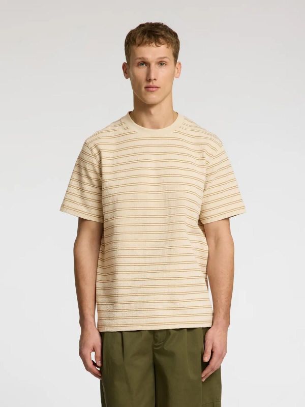 Selected Homme Eli Seersucker SS O-Neck Tee Oatmeal-Kelp  (16097659-oatmeal) - MerkenOutlet