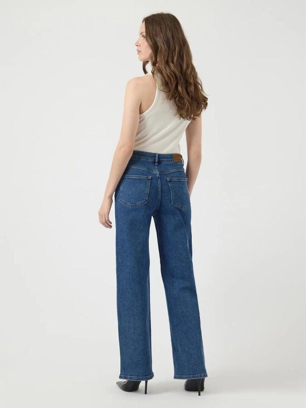 Y.A.S. Rosie HW Straight Jeans Medium Blue Denim  (26038508 MEDIUM BLUE DENIM) - MerkenOutlet