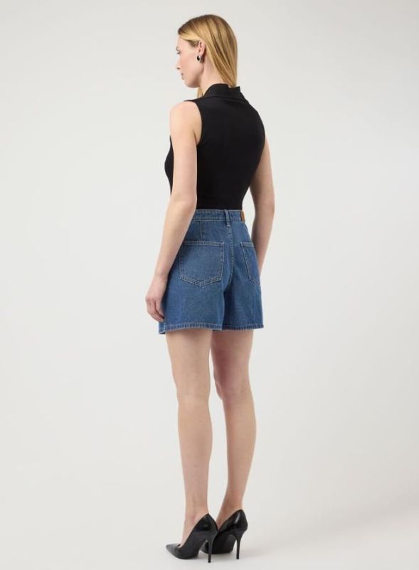 Y.A.S. Gemma HMW Denim Short Medium Blue Denim  (26041172 MEDIUM BLUE DENIM) - MerkenOutlet